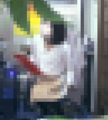 上品な振る舞いでチラつくパンティー　ドキッとする上目遣い