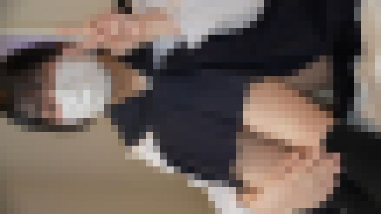 アプリで知り合ったお姉さん♪セーラー服にパンツ撮影シミあり！