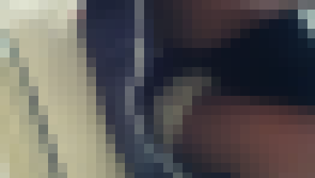 【盗撮風】【パンチラ】ショッピングを楽しむ女の子　見せパンからはみ出たパンティがそそります