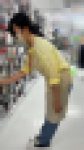 【働く女性の胸ちら ver.2】 ?日用品店で働くド真面目な女子大生の胸ちら?