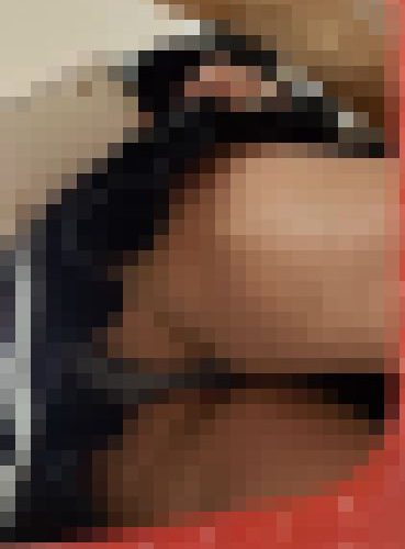 女友達のリアルなローアングルPチラ