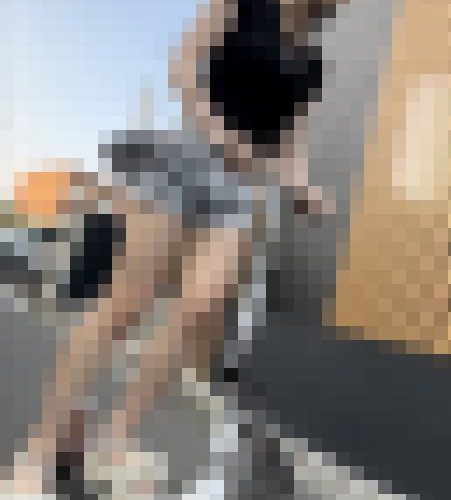 こんな短いスカート誰が履くの？めありは履くけどね??(???)