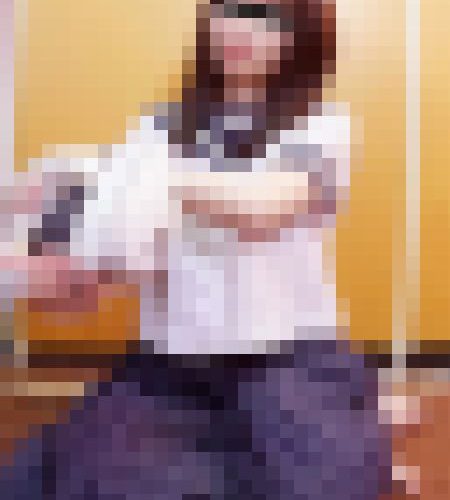 VRしている無防備状態の娘の胸ちらパンチラ 　童顔アイドル系　みくちゃん