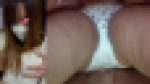 巨乳人妻を複数人でモミモミ。パンツ越し手マンで濡れるまんこを堪能する密室お触り。