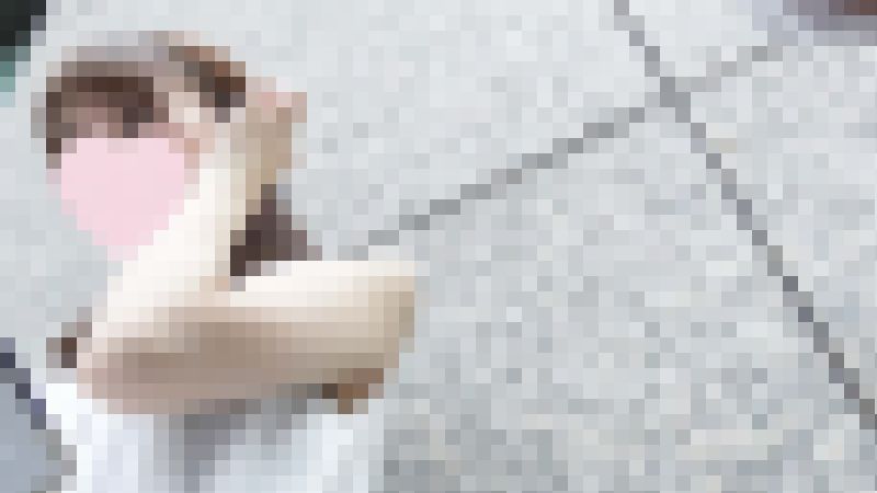 【再販】路上でアンケート調査をお願いした可愛い娘に立ったまま股割りしてもらったら壮大な白パンツが見えた