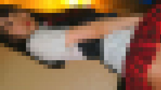某アイドルのオーディションで赤チェのアイドル候補生が国宝級のケツ穴をお披露目してセンターを勝ち取るまでの映像ですｗ