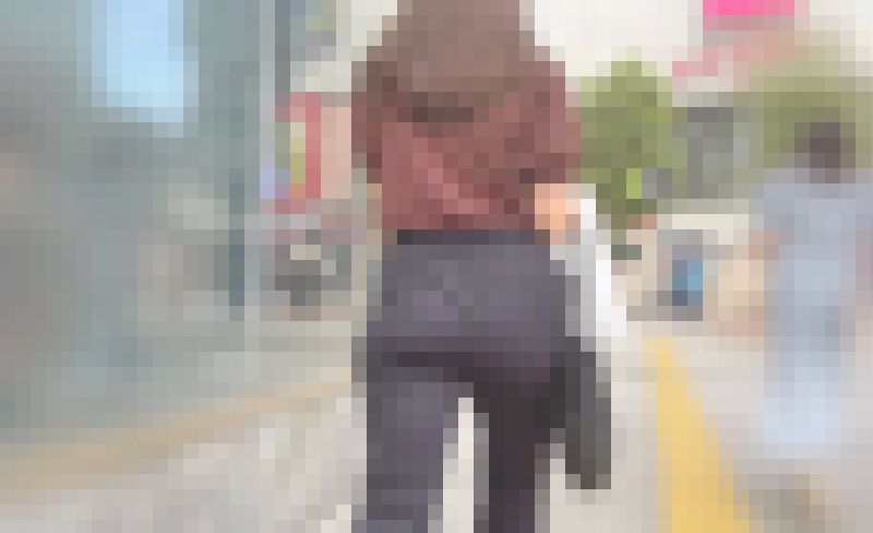 素人お姉さんたちの肉厚デカ尻を堪能！ムニュつくジューシーヒップを突き出し男を誘惑!