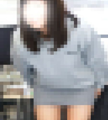 眩しい笑顔！小悪魔おねえさんの誘惑パンティ　悪戯っぽい笑みに堕ちてゆく