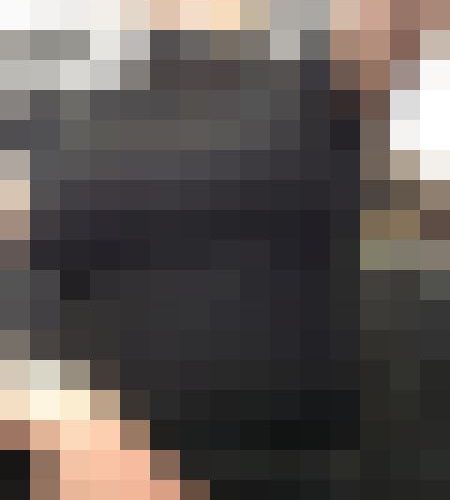 【下からの眺め101】スタイル抜群のセクシーＯＬのロケットおっぱいを下から！