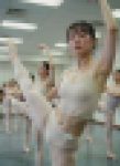 【動画】汗に濡れる美脚バレエ練習録 — Y字バランス40連発・実写風ぴちぴちレオタード特集 —