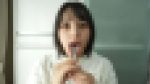 【再販】【個人撮影】乙葉らぶの舌ブラシで「汚舌苔」採取