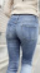 思わず触りたくなるムッチリエロケツで男を誘惑するお姉さん