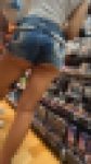 下尻最高にエロい美女達至近距離ロックオン！