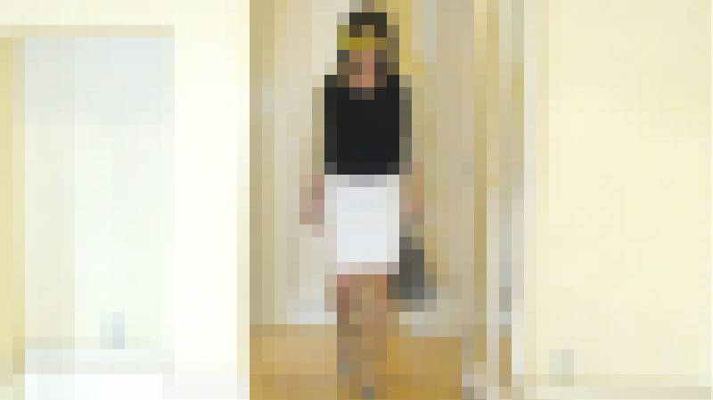 【再販】【豊満五十路】【オトク２種初！生足＆肌スト】【透明イス足舐め】【フェラ】【感度】パンスト美女の足指を舐めつくす！たかこ53才